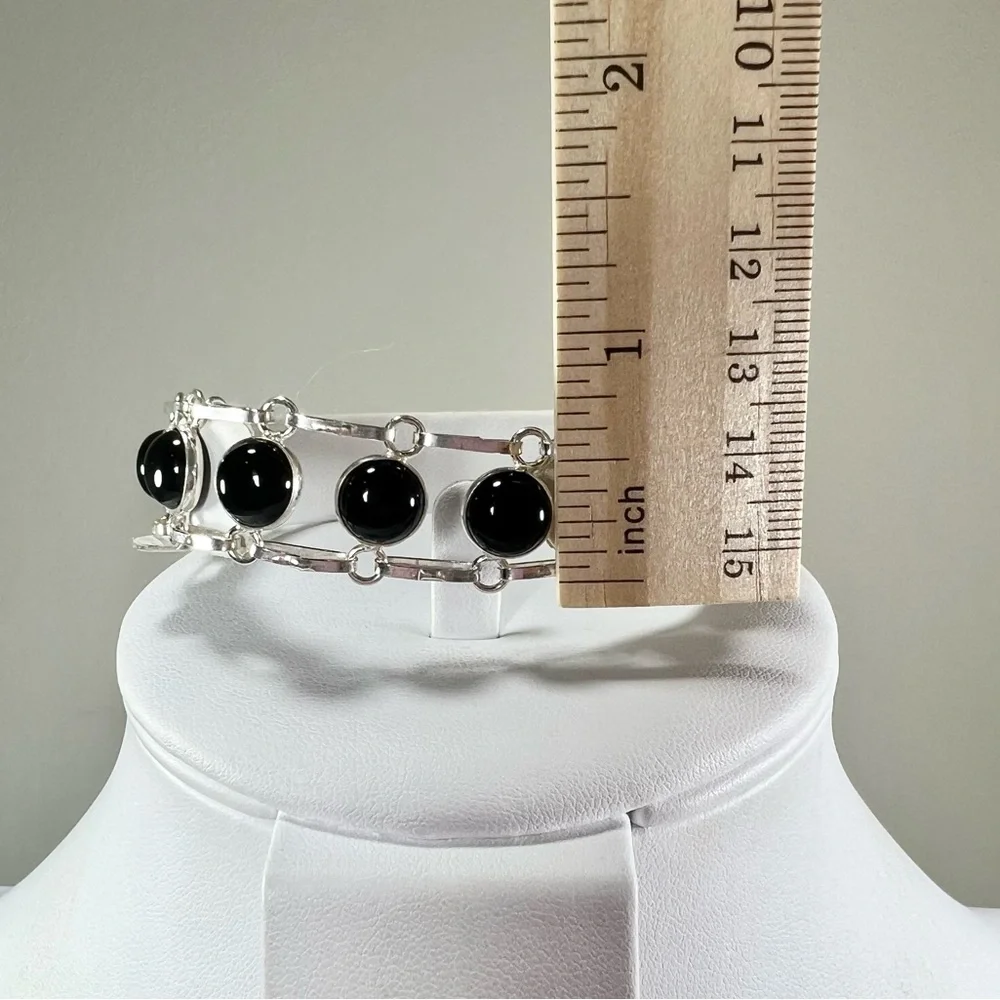 Black Onyx 925 Gemstone Circles Bracelet